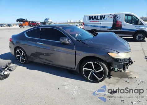 2015 Honda Accord Exl z USA, uszkodzony, nr VIN 1HGCT2B82FA003697